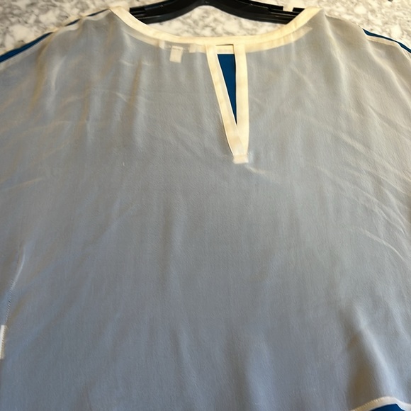 Flowy Bebe blouse - Picture 6 of 11